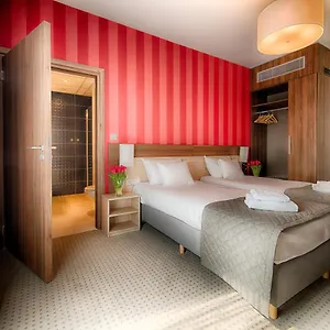 4* Hotel Focus Premium