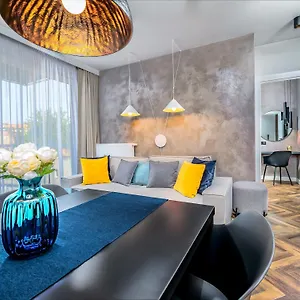Homely Place Koziolki - Stary Rynek - Parking Apartment Poznan